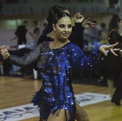 CATARINA SOUSA DANÇAS DE SALÃO ARRÁBIDA das 20h30 às 21h30 (quartas e sextas feiras) Está no mundo da dança de salão há 19 anos.