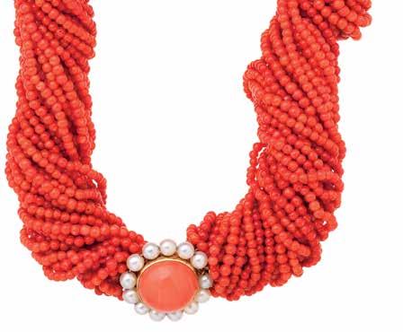 pérolas de cultura e 4.3mm e cabochão redondo de coral (15mm). Dim.: 47cm.