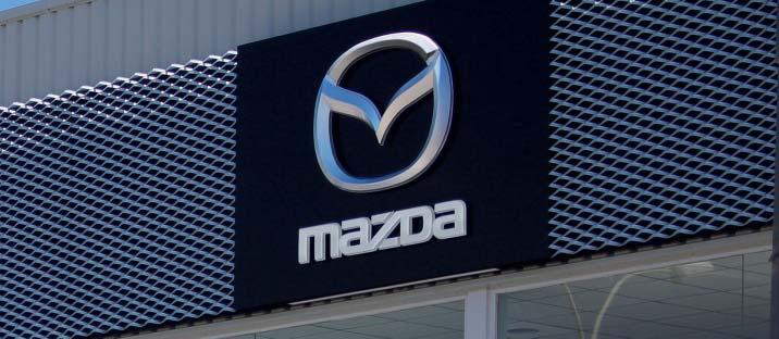 O NOSSO COMPROMISSO CONSIGO E O SEU MAZDA Aplicação my Mazda Financiamento Experiência do cliente Tecnologia Skyactiv ajudá-lo a manter-se eficiente Descarregue a aplicação My Mazda.