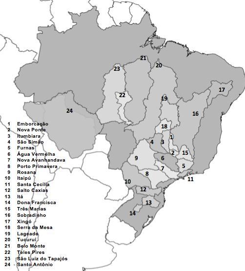 postos usadas como preditoras dos demais postos. Logo, foram obtidos os parâmetros da regressão dos 182 postos usando stepwise.