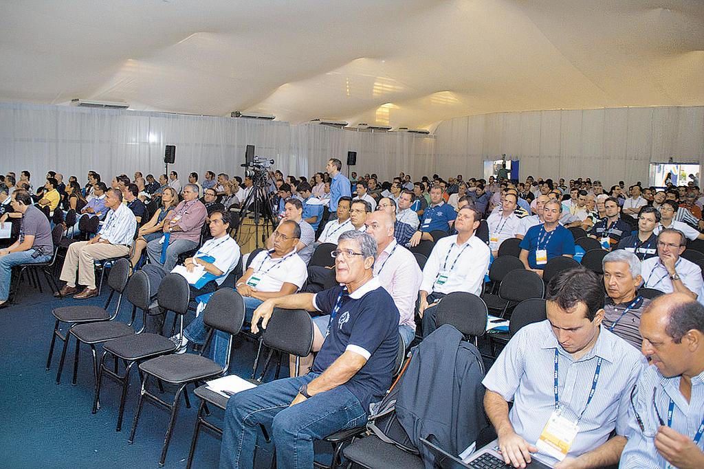 cbcj 2014 Público acompanhou em dois auditórios diferentes as discussões do 15º Congresso Brasileiro de Cirurgia do