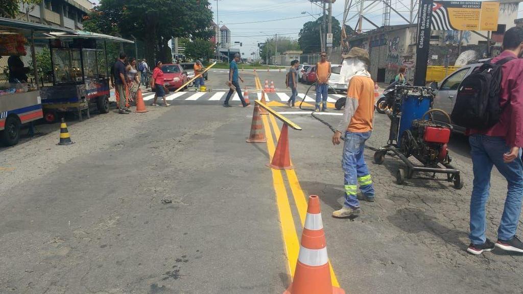 Sinalização horizontal Rua Cabo Diogo Oliver Avenida Ver.