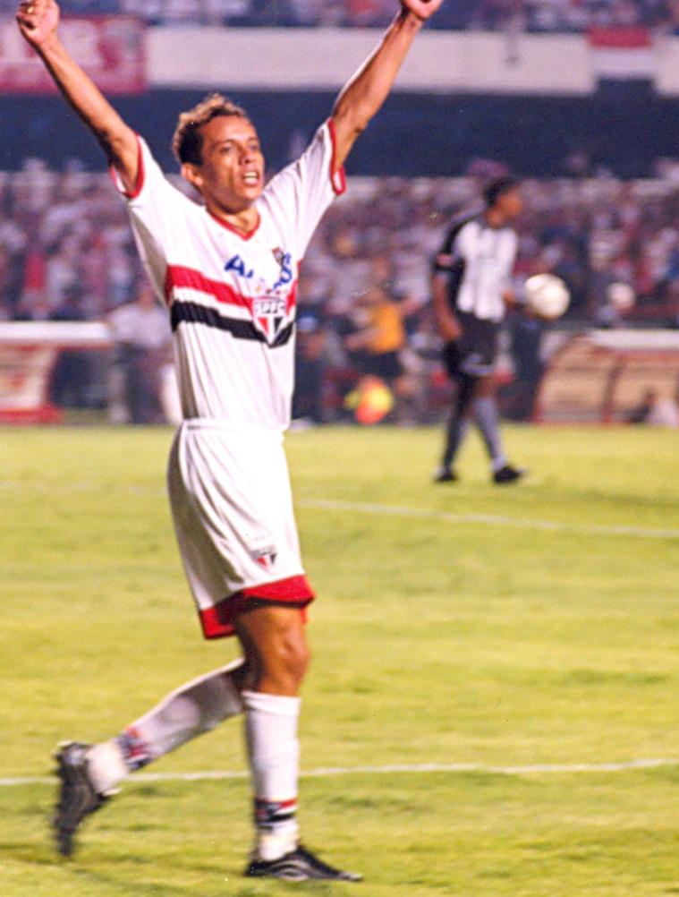 /// 3 ou + gols em um jogo /// Luis Fabiano, 4 gols São Paulo 4 x 0 Independente / PA 14.MAR.2012, NO Morumbi França, 3 gols São Paulo 10 x 0 Botafogo / PB 28.MAR.2001, Morumbi França, 3 gols Flamengo (PI) 0 x 5 São Paulo 27.