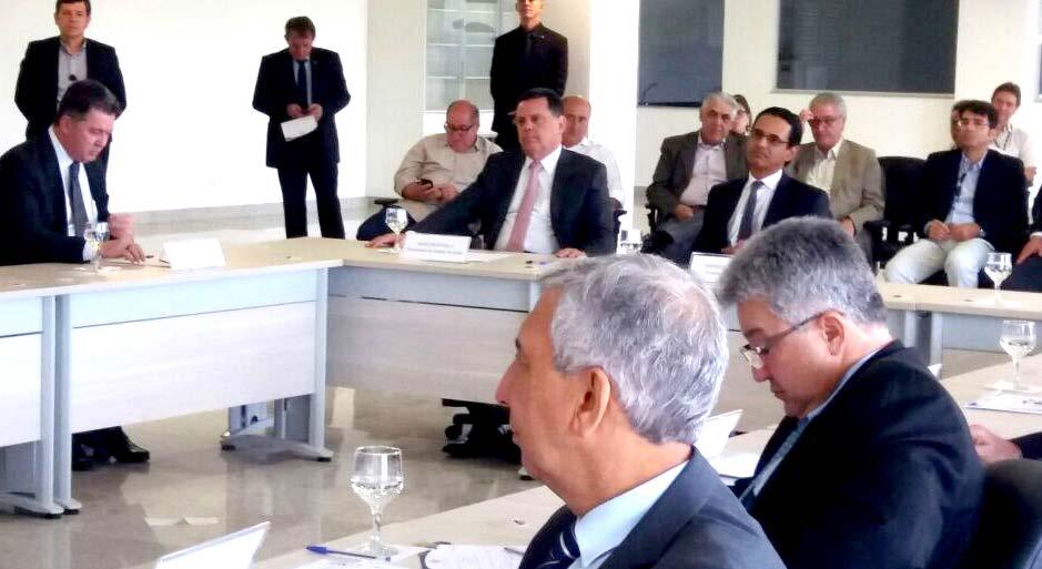Representando o presidente Pedro Alves, o vice-presidente da Federação das Indústrias do Estado de Goiás (Fieg), Wilson de Oliveira, participou da reunião de trabalho ocorrida na última