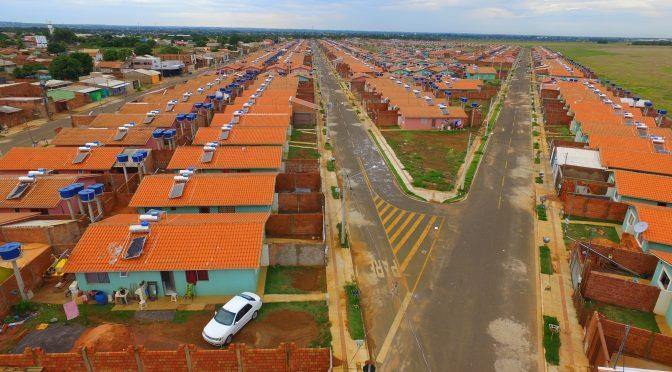 Loteamento Vila Nathália/Residencial Celina Jallad Construção de 266 (duzentos e sessenta