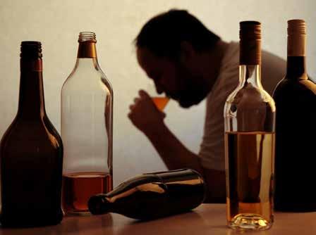 O que é o alcoolismo? A Organização Mundial da Saúde (OMS) se refere ao alcoolismo como Síndrome de Dependência do Álcool (SDA).