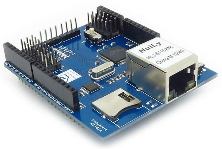 22 2.7 ARDUINO ETHERNET SHIELD W5100 O Arduino Ethernet Shield W5100 integra um chip W5100, que permite a conexão com a rede Ethernet para projetos com a plataforma Arduino.