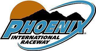 Phoenix International Raceway Phoenix International Raceway, a pista do deserto. Uma pista que muitos gostam e outros nem tanto.