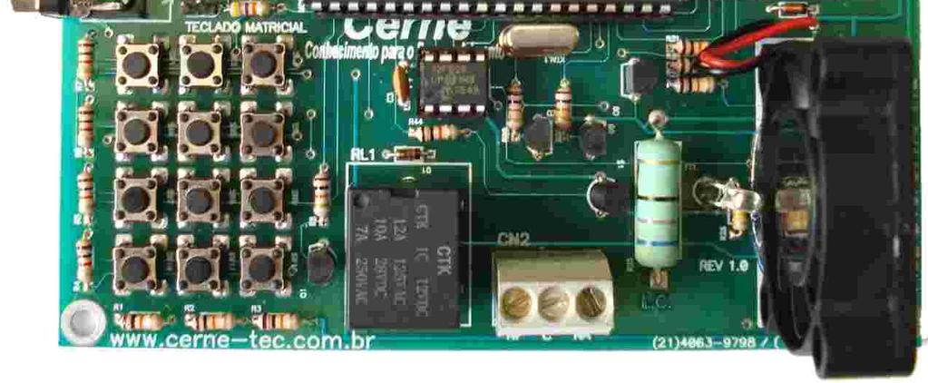 PICLAB16F877A ou PICLAB18F442 Microcontrolador PIC16F877A ou PIC18F442