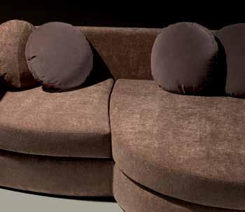 168 AUDREY sofá sofa dimensões dimensions: 225 x 82/115 x 70 cm. características details: Possibilidade de misturar vários tecidos.
