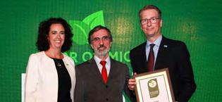 BASF América do Sul Relatório 2017 Sustentabilidade 55 Prêmios e reconhecimentos Em 2017, a BASF recebeu 25 reconhecimentos pela sua atuação em inovação e sustentabilidade na América do Sul.