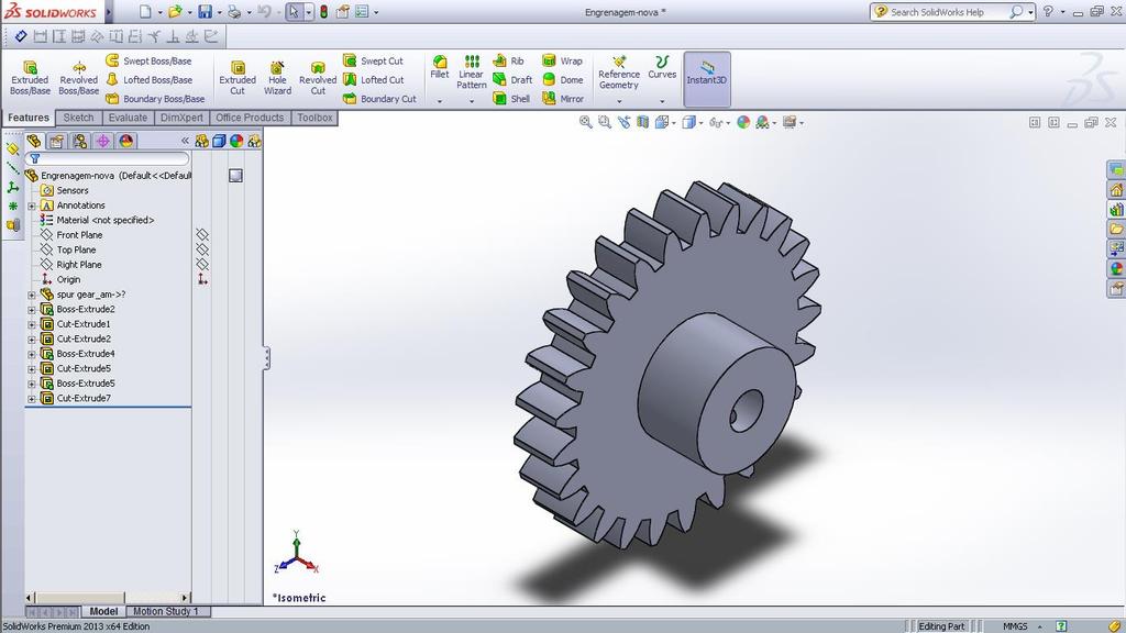 32 ao projeto em CAD, propriamente dito. Com todo dimensionamento necessário começasse o processo de design na ferramenta CAD, nesse caso foi utilizado o software SolidWorks 2013.