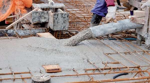 Introdução Desde o início da utilização do concreto armado, nos meados do século XIX, as obras de arte,