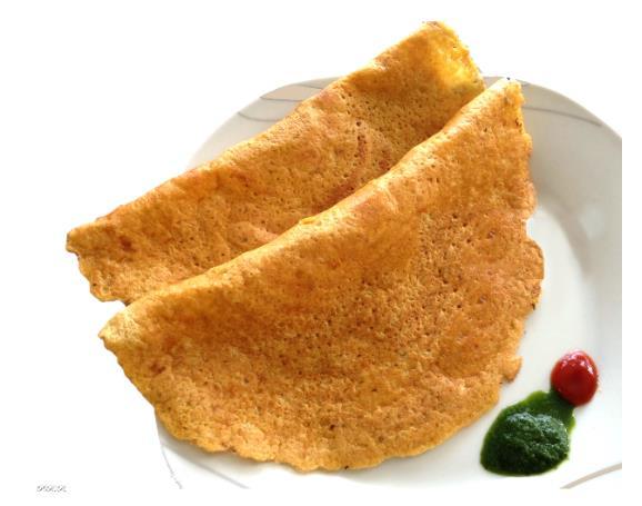 CREPE LOW CARB 4 Rápido e Fácil de preparar Ingredientes: Massa: 2 colheres de sopa de requeijão tradicional sem amido 1 ovo ½ colher de sopa de fermento químico em pó Sal a gosto Azeite para fritar