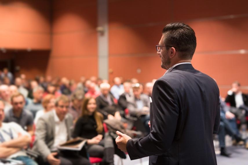 O evento espera reunir em torno de 500 participantes entre dirigentes, executivos e técnicos das Unimeds fluminenses para debater assuntos relevantes à gestão das cooperativas médicas em seus