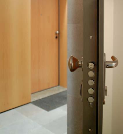 KEVEX S PORTAS DE SEGURANÇA As portas Kevex S são desenvolvidas para trazer ao seu lar mais segurança, garantindo também uma qualidade estética.