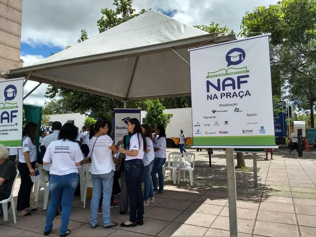 Boas Práticas Atendimentos Especiais NAF na Praça Em 2018 as DRFs BH e Contagem iniciaram uma nova prática para