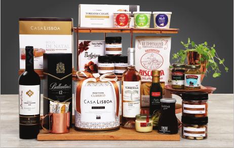 cod: 067447 STANDARD 1 WHISKEY IRLANDÊS JAMENSON 1 VINHO PROSECCO ITALIANO CA'BOLANI 1 BOLO DE NATAL NOZES CASA LISBOA 1 TRUFAS DE CHOCOLATE BELGA BELGIAN 1 MASSA ARTESANAL ITALIANA RISCOSSA 1 MOLHO