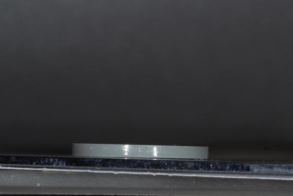 o espectrofotômetro CARY 5000 (Agilent, Santa Clara, United States), com o qual é possível realizar medidas de transmitância