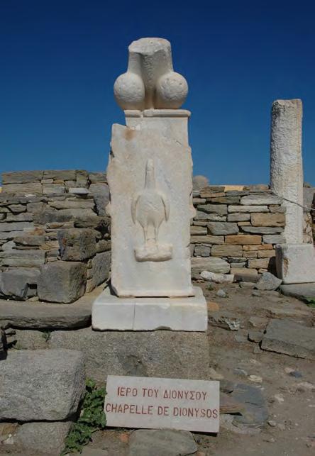 deste fato, sonha com um enorme falo subterrâneo sobre um altar. Monumento fálico Carl G. Jung 1875-1961 Jung tinha uma irmã e era o filho mais velho.