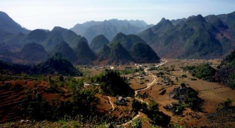 DIA 7 XIN MAN a HOANG SU PHI O trajeto de hoje vai levá-lo a atravessar pequenas aldeias e rios em mais uma verdadeira aventura inesquecível.