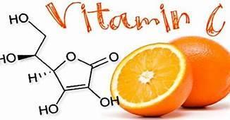 Qual o papel da vitamina C na síntese de colágeno? Para que a produção do colágeno ocorra sem problemas, existe uma substância que não pode faltar.