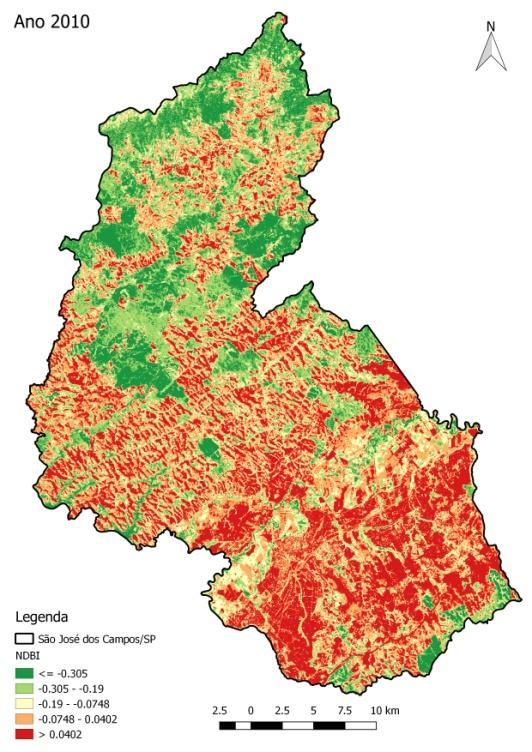 Os resultados do índice de vegetação NDVI, expressos nas figuras 5, 9 e 13, apresentam a presença e a ausência de vegetação.