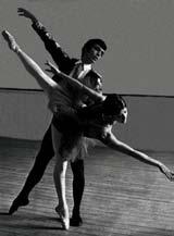 Ele chega à cidade em 1963, a convite da bailarina Beatriz Consuelo, para integrar o Ballet du Grand Théatre de Genève, sob a direção de Serge Golovine (1924-1998).