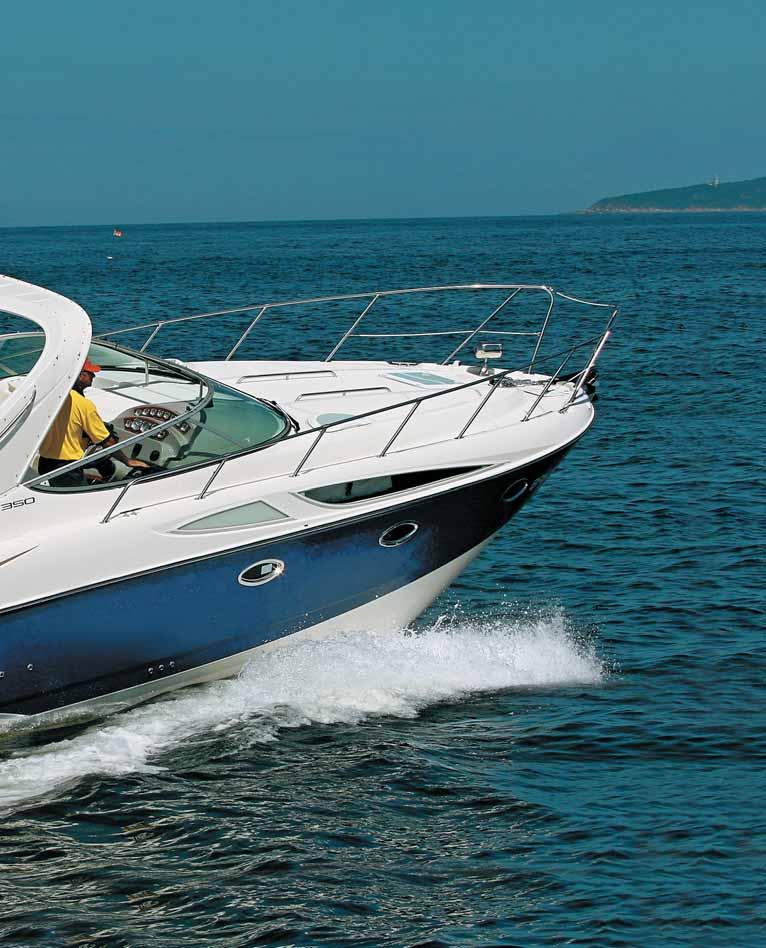 350 BR Teste816 Bayliner Cruiser 350 BR Velocidade máxima 39,8 nós (a 3 200 rpm) Velocidade de cruzeiro 29,7 nós (a 2 400 rpm) Aceleração 9,2 s (até 20 nós) Autonomia 331 milhas (a 2 400 rpm)