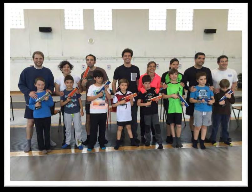 21 A FPPM, em parceria com o EUL - Estádio Universitário de Lisboa, organizaram uma sessão de Promoção de Laser-Run no pavilhão 3, para alunos e respectivos pais das escolas de
