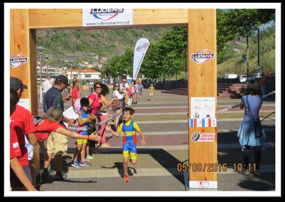 27 A ilha da Madeira, por intermédio do Ludens Clube de Machico, acolheu pela primeira vez o 1º Campeonato Regional da