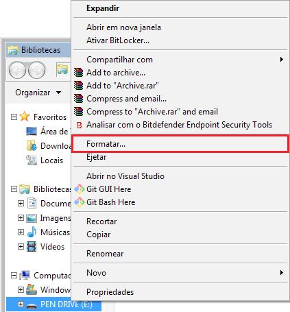 1. Com o pen drive conectado ao computador, clique com o botão direito no drive e selecione a opção Formatar;