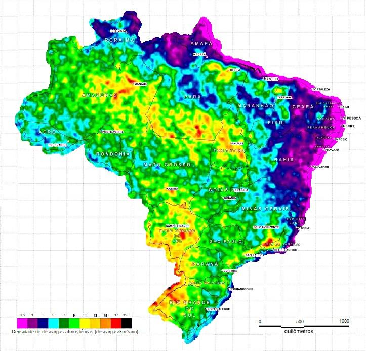 121 ANEXO I Mapa detalhado com valores de densidade de descargas para o solo (Ng) medidos em todo território nacional, gerado pelo ELAT/INPE (Grupo de Eletricidade Atmosférica do