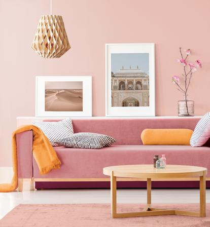 Red Revelation New Blush #E690. Um blush pastel, ultra leve, com um toque especial rosa e alaranjado. É a cor mais «trendy» do momento... Para aplicar sem medo em todos os recantos da casa.