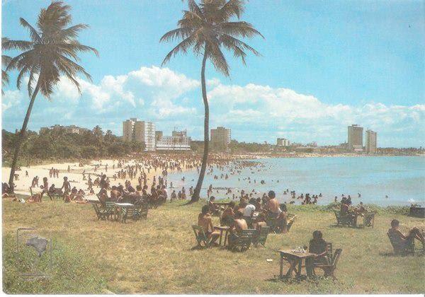 Figura 9: Uso da praia em função do lazer na Avenida Beira Mar - Fortaleza, em 1970. 41 Fonte: Fortaleza em Fotos.