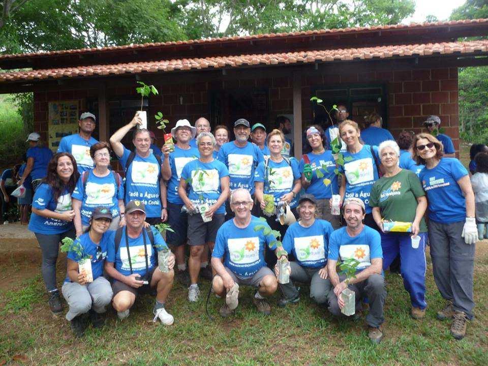 Reflorestamento e Educação Ambiental 2015 Onde Tem