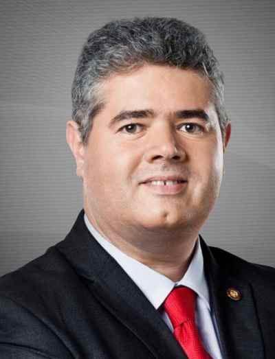 PALESTRANTES ASDRUBAL JUNIOR QUITÉRIA PERES MARCELO BOTELHO MESQUITA. Advogado desde 1996, sócio da Asdrubal Júnior Advocacia e Consultoria.