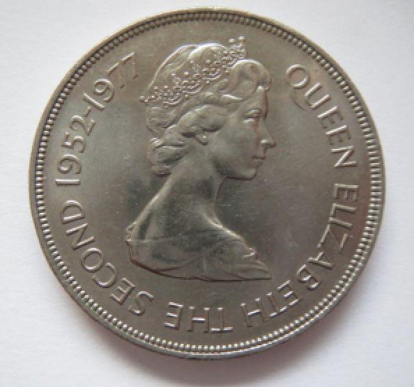 Instruções de submissão Dis para tirar fotografias a moedas: As moedas individuais devem ser fotografadas sem suportes de rtão.