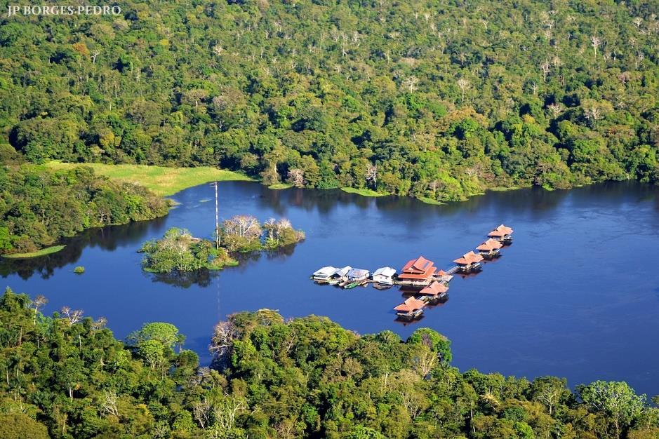 Sendo uma referência mundial em Turismo de Base Comunitária, a Pousada Uacarí possui um modelo diferente de Governança.