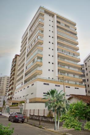 R$ 430.000,00 13 Entrada R$ 172.000,00 + saldo em 100 x R$ 2.580,00 APARTAMENTO 2 DORMITÓRIOS (1 SUÍTE) RES. CEREJEIRA AP. 1001 Endereço: Rua Juscelino K.