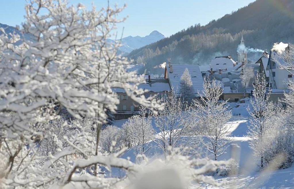 Informações práticas #ClubMedSerreChevalier SERRE-CHEVALIER CLUB MED SERRE CHEVALIER LE BEZ 05240 LA SALLE LES ALPES Informações A certificação internacional Green Globe recompensa os nossos Villages