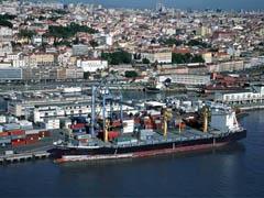 CargoNews 29deMarçode2009 Comunidade Portuária de Lisboa condena paralisação dos estivadores Em comunicado difundido ao fim da passada sextafeira, a Comunidade Portuária de Lisboa (CPL) "condena, com