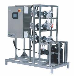 ClorTec- O Processo é gerado no local A operação do sistema eletroclorador ClorTec é simples: Água afluente é passada através de um purificador de água