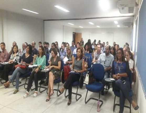 Antes do Workshop, seus participantes devem levantar, no âmbito do Programa, ouvindo os docentes, as seguintes informações: a) histórico e