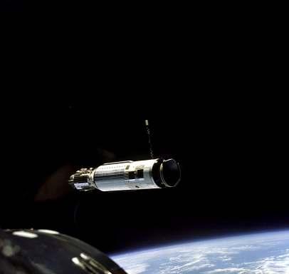 ASTRONÁUTICA Cena do filme Apollo 13 Momentos "tensos" na história do voo espacial Cristian Reis Westphal cienciaeastronomia@gmail.