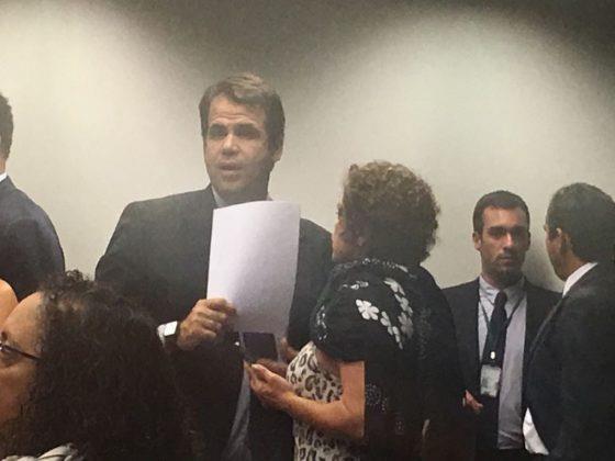 016 Deputado Aureo SD-RJ apresentando um dos três Destaques de Bancada de sua