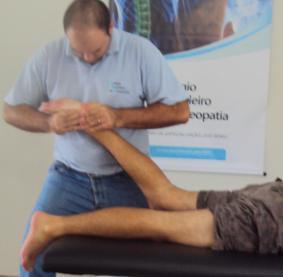 Técnica de Thrust para disfunção de calcâneo posteriolateral 10