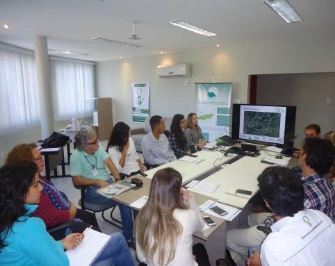 Reunião do Comitê Médio Paraíba do Sul com a Fundação Getúlio Vargas para conhecimento dos projetos de PSA na Região Hidrográfica do Médio Paraíba do Sul Azevedo Consultoria