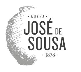 Após a aquisição, em 1986, da Casa Agrícola José de Sousa Rosado Fernandes, da qual faz parte o Monte da Ribeira, a José Maria da Fonseca concretiza o sonho antigo de poder produzir