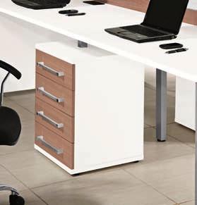 Medidas: (0,63m x 0,44m x 0,47m) This drawer cabinet is exclusive for modular stations, with table support and 4 drawers. Measures: (24.80 x 17.32 x 18.50 ) Cor: Branco/Nogueira - cod. 24.000.